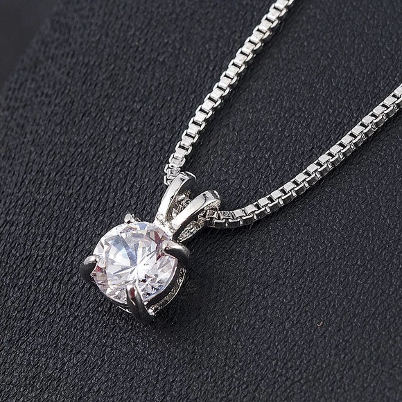 LAST ONE! silver diamond necklace ✰ - Picture 4 of 7
